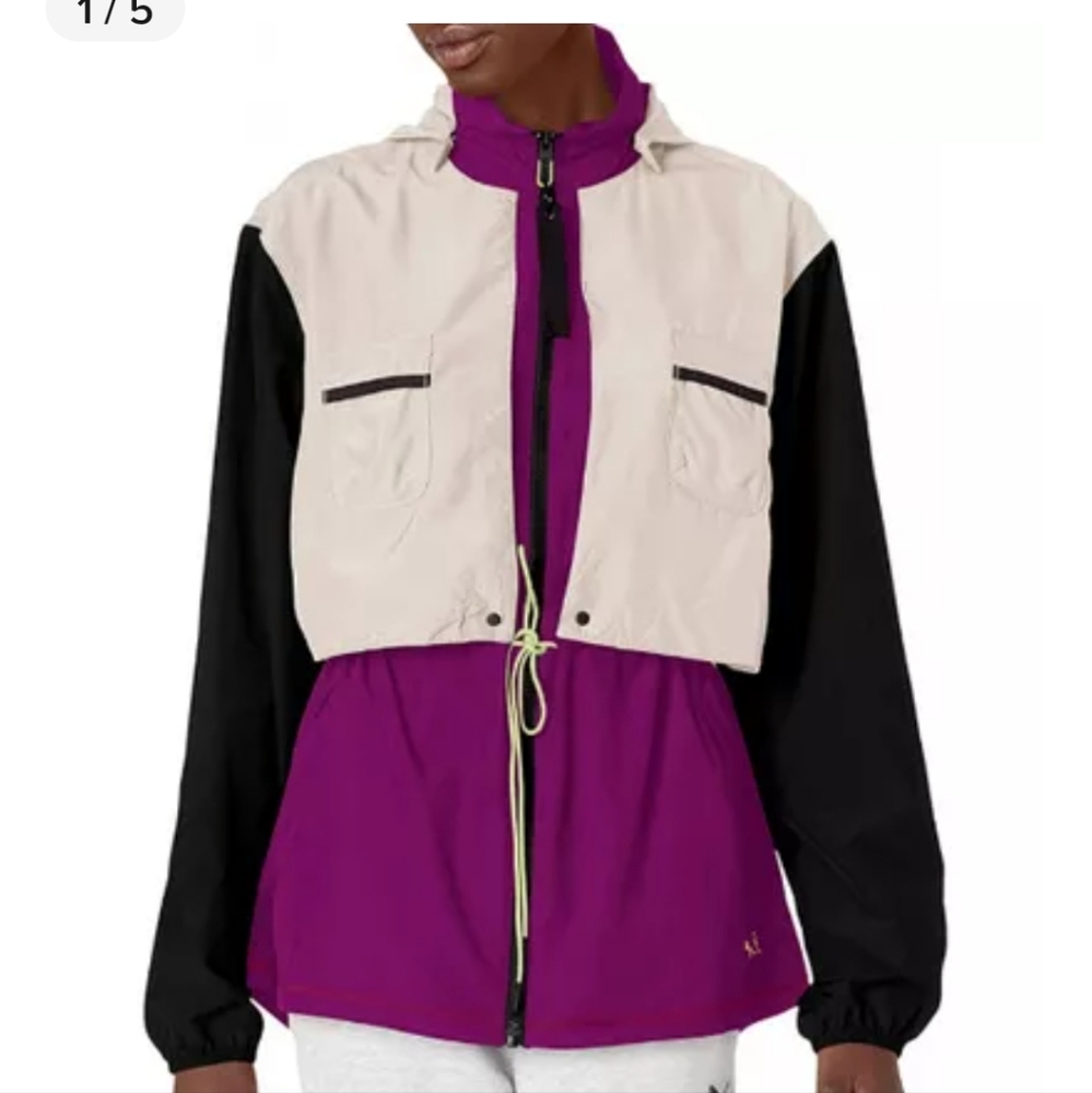 Puma women trendy lightweight jacket